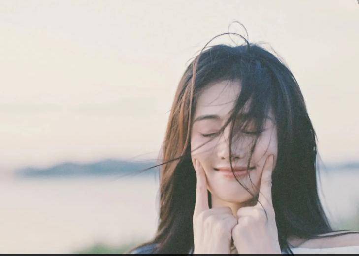 生日美照默默许愿幸福感十足！CQ9电子版入口白鹿晒31岁